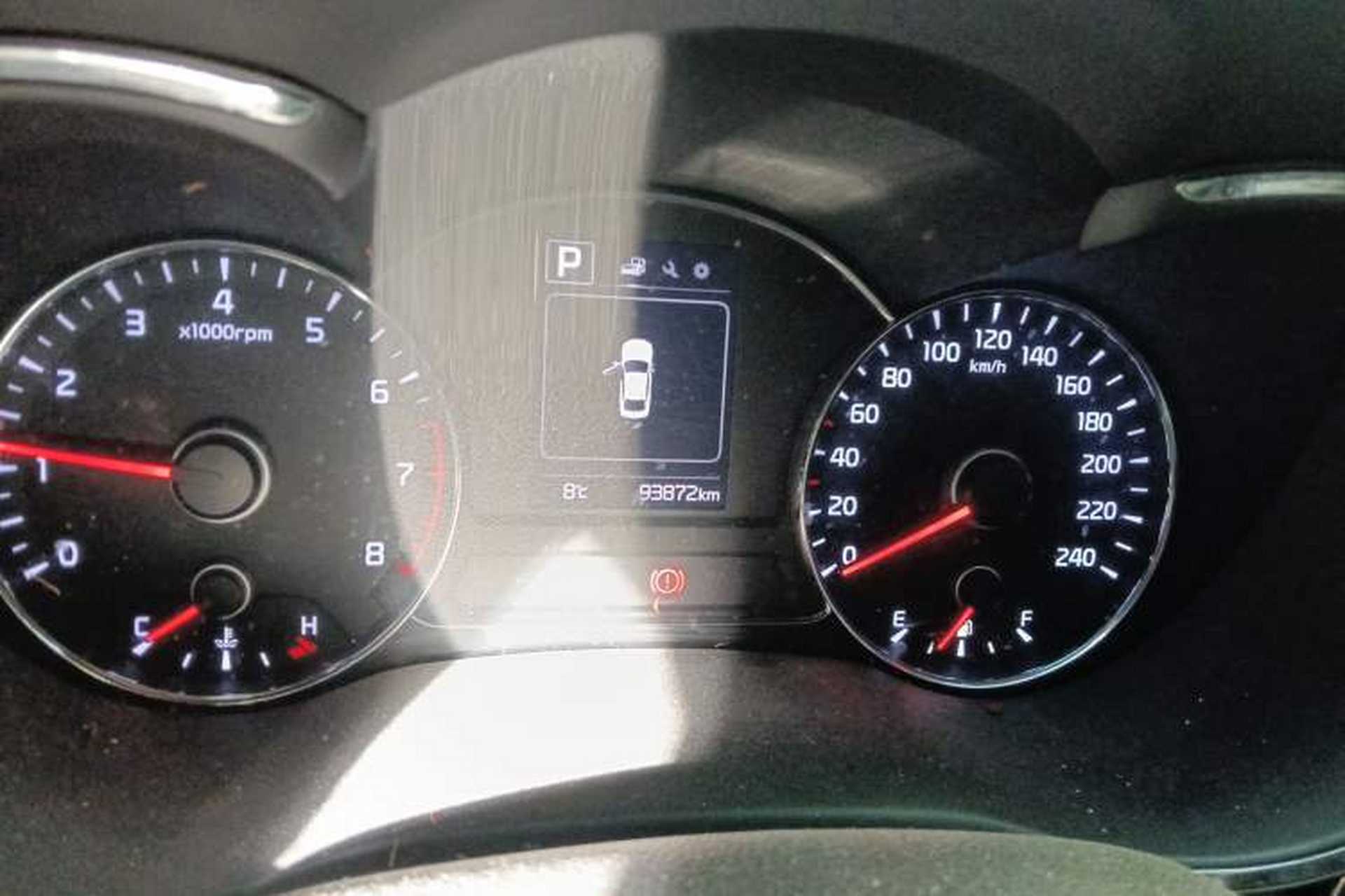 Used Kia K3 2016 1.6L Automatic GLS Instrument Cluster