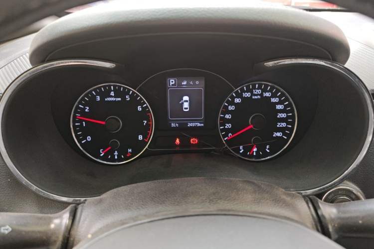 Used Kia K3 2016 1.6L Automatic GLS Instrument Cluster