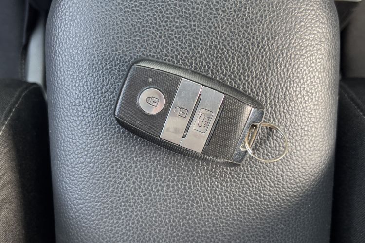 Used Kia K3 2016 1.6L Automatic GLS Interior 1