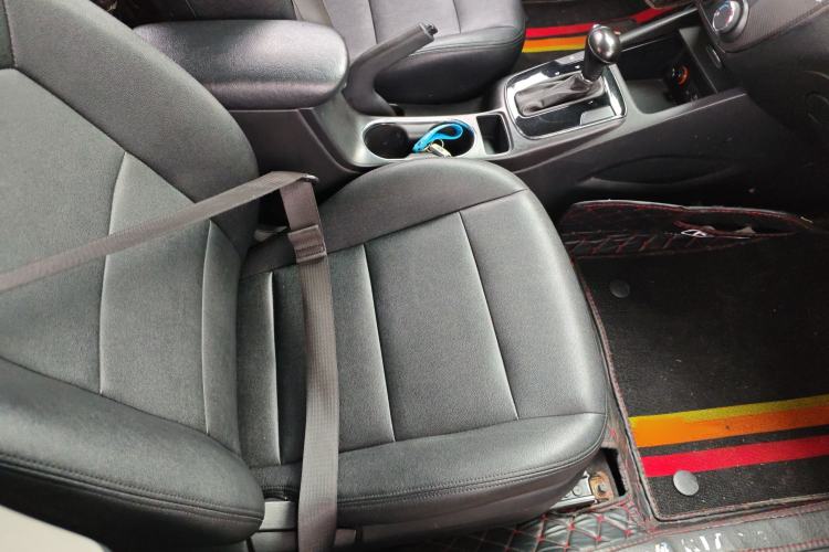 Used Kia K3 2016 1.6L Automatic GLS Interior 1