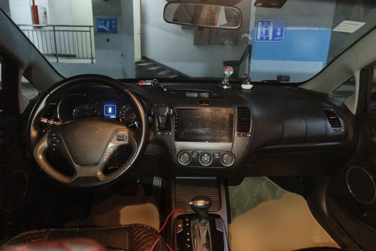 Used Kia K3 2016 1.6L Automatic GLS Interior 2