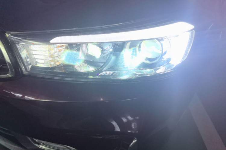 Used Kia K3 2016 1.6L Automatic GL Left Front Headlight