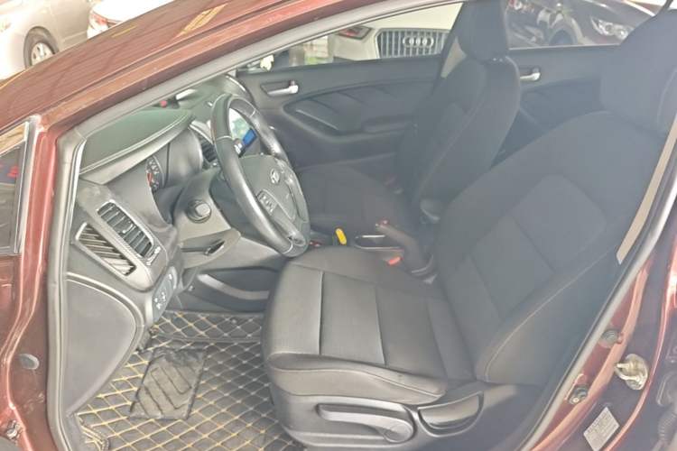 Used Kia K3 2016 1.6L Automatic GLS Left Front Seat