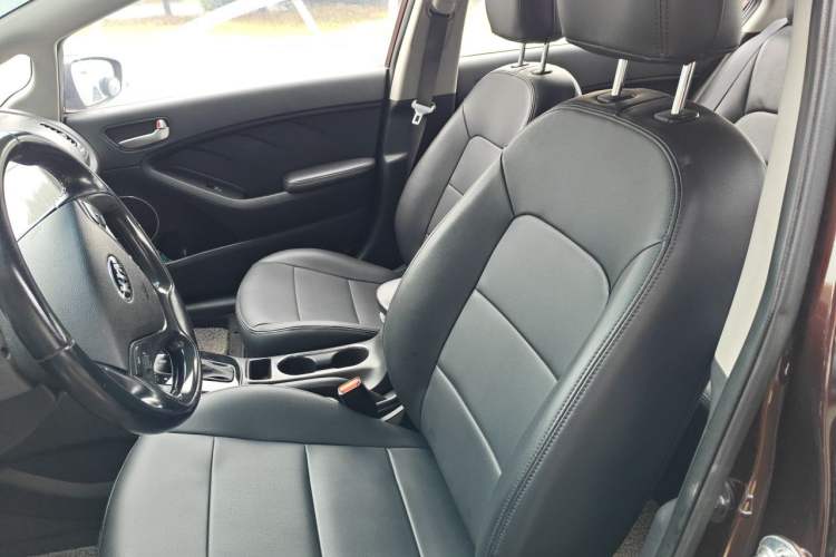 Used Kia K3 2016 1.6L Automatic GLS Left Front Seat