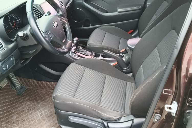 Used Kia K3 2016 1.6L Automatic GLS Left Front Seat