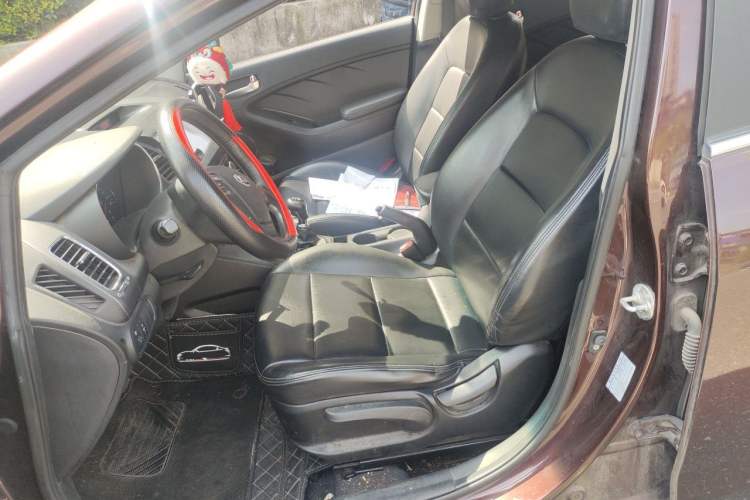 Used Kia K3 2016 1.6L Manual GLS Left Front Seat