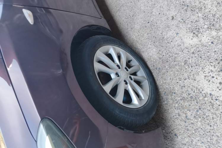 Used Kia K3 2016 1.6L Automatic GL Left Front Wheel Hub