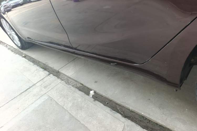 Used Kia K3 2016 1.6L Automatic GL Left Side Sill