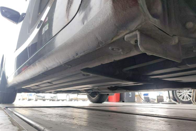 Used Kia K3 2016 1.6L Automatic GLS Left Side Sill
