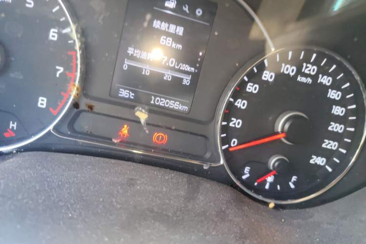 Used Kia K3 2016 1.6L Manual GLS Odometer Close Up
