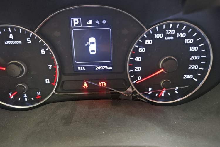 Used Kia K3 2016 1.6L Automatic GLS Odometer Close Up