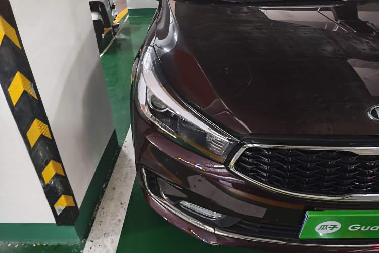 Used Kia K3 2016 1.6L Manual GL Right Front Headlight