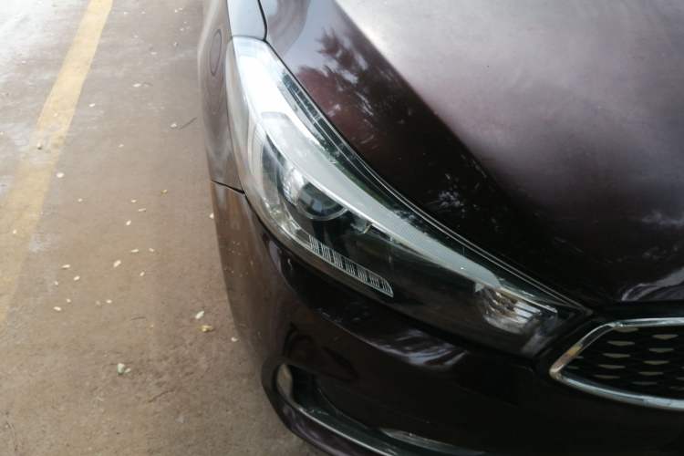 Used Kia K3 2016 1.6L Automatic GLS Right Front Headlight