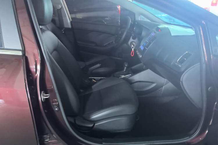 Used Kia K3 2016 1.6L Automatic GL Right Front Seat