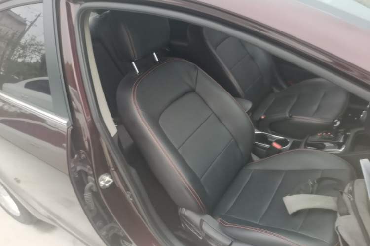Used Kia K3 2016 1.6L Automatic GLS Right Front Seat