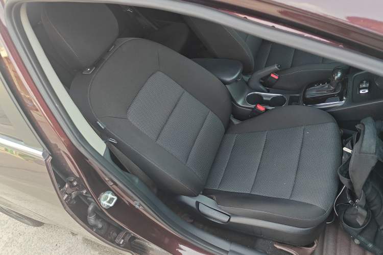 Used Kia K3 2016 1.6L Automatic GLS Right Front Seat