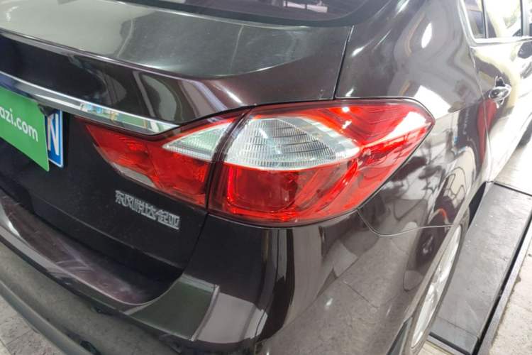 Used Kia K3 2016 1.6L Automatic GLS Right Rear Taillight