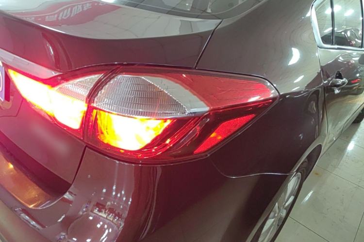 Used Kia K3 2016 1.6L Automatic GL Right Rear Taillight