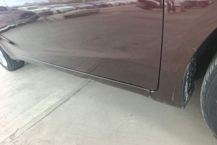 Used Kia K3 2016 1.6L Automatic GL Right Side Sill