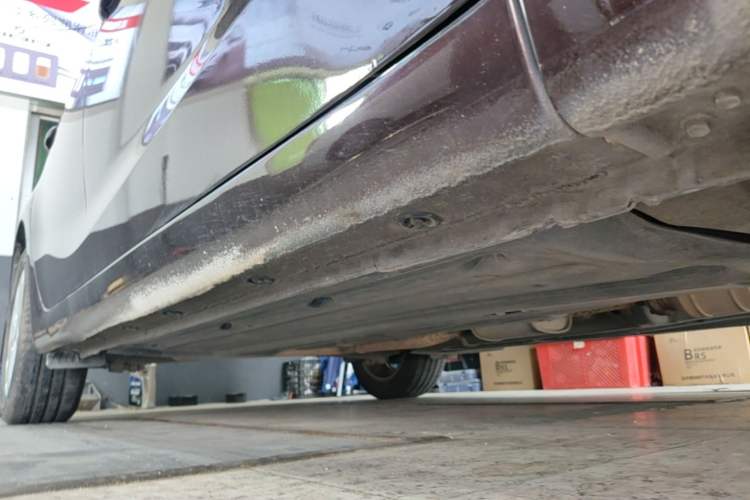 Used Kia K3 2016 1.6L Automatic GLS Right Side Sill