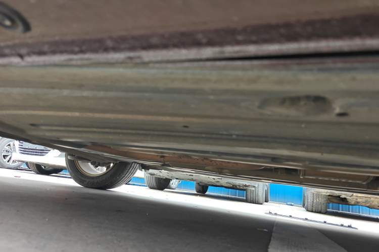 Used Kia K3 2016 1.6L Automatic GL Right Side Sill