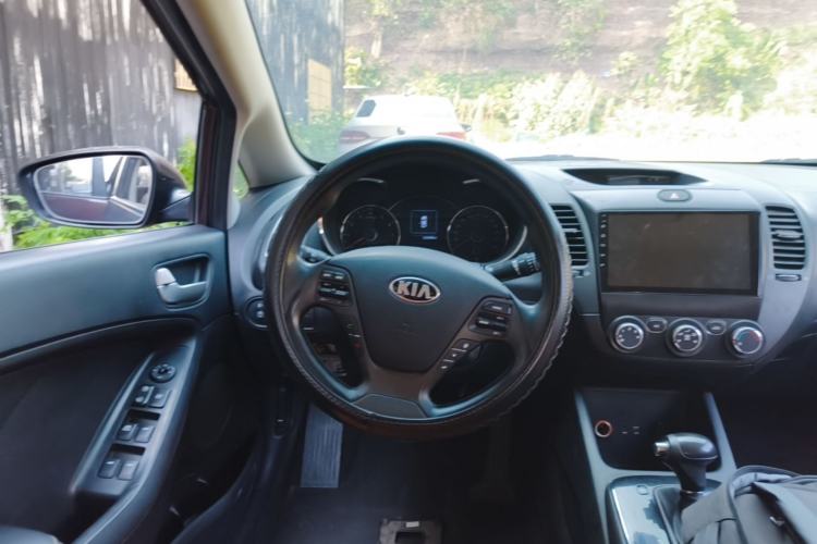 Used Kia K3 2016 1.6L Automatic GL Steering Wheel