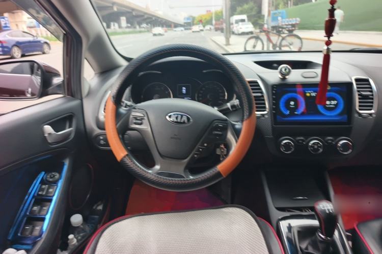 Used Kia K3 2016 1.6L Manual GLS Steering Wheel