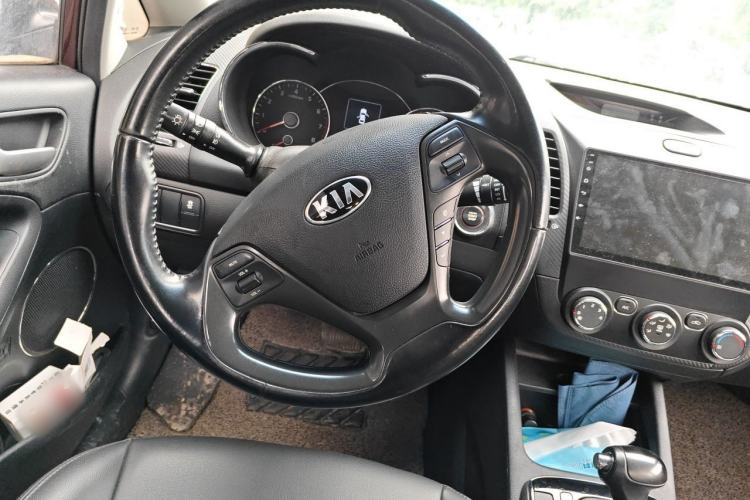 Used Kia K3 2016 1.6L Automatic GLS Steering Wheel