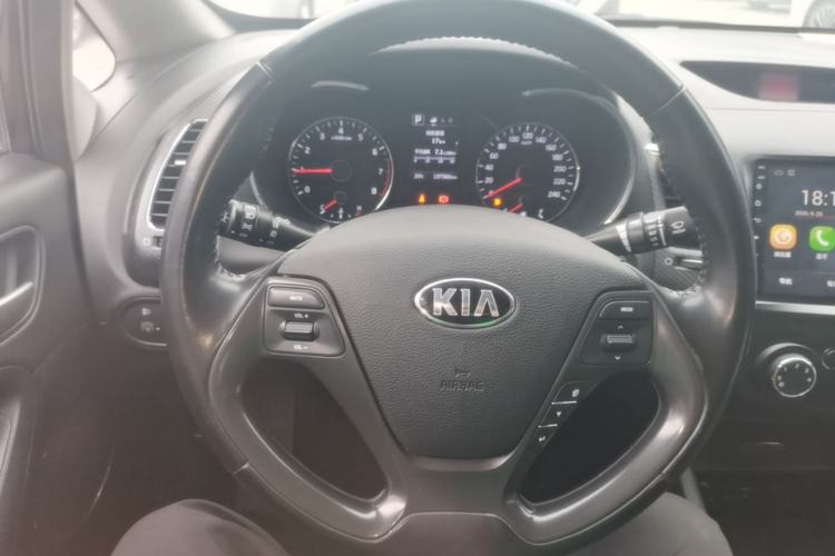 Used Kia K3 2016 1.6L Automatic GLS Steering Wheel