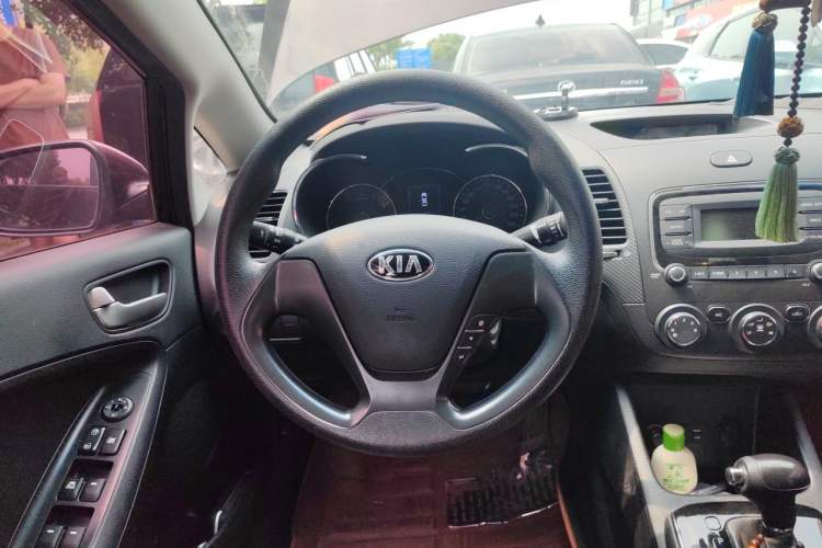 Used Kia K3 2016 1.6L Automatic GL Steering Wheel