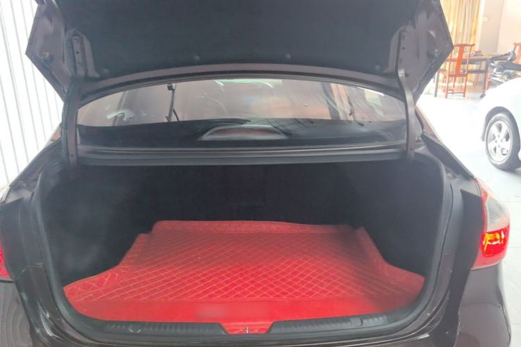 Used Kia K3 2016 1.6L Automatic GLS Trunk