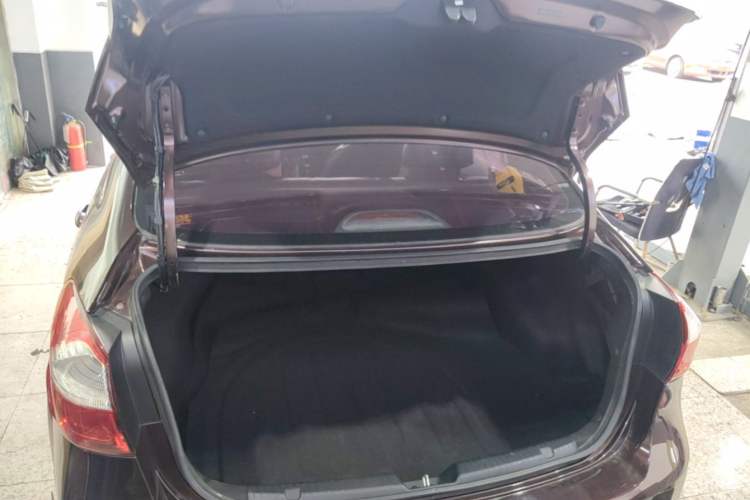 Used Kia K3 2016 1.6L Automatic GLS Trunk