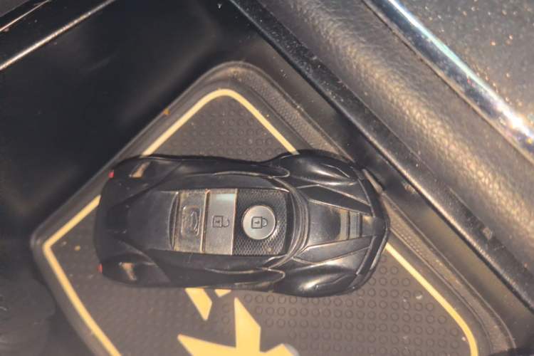 Used Kia K3 2016 1.6L Automatic GLS Vehicle Key