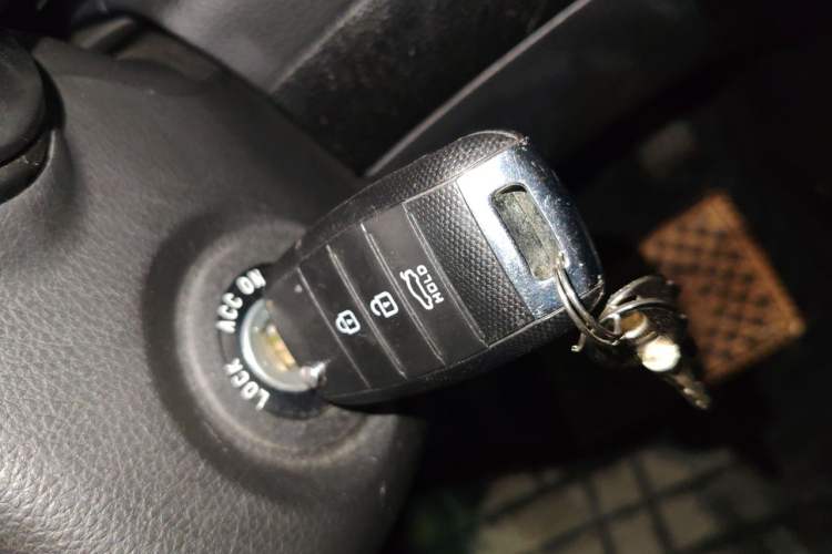 Used Kia K3 2016 1.6L Automatic GL Vehicle Key