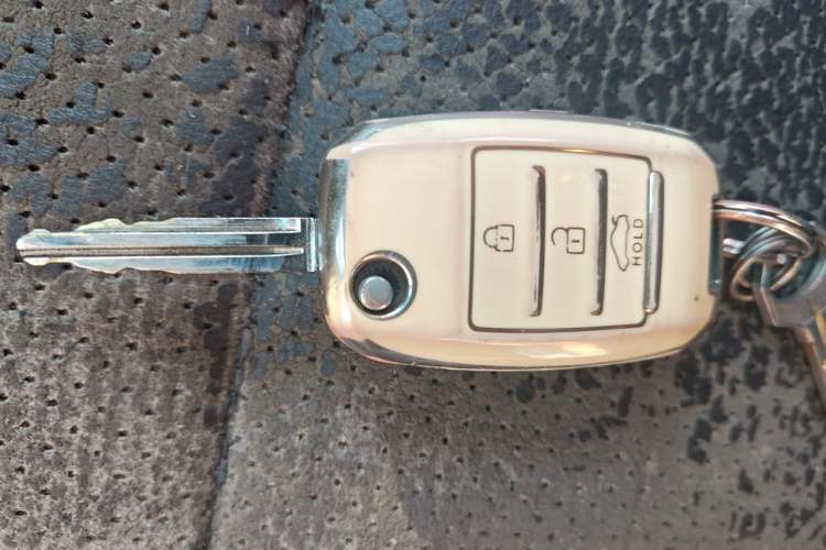 Used Kia K3 2016 1.6L Automatic GL Vehicle Key