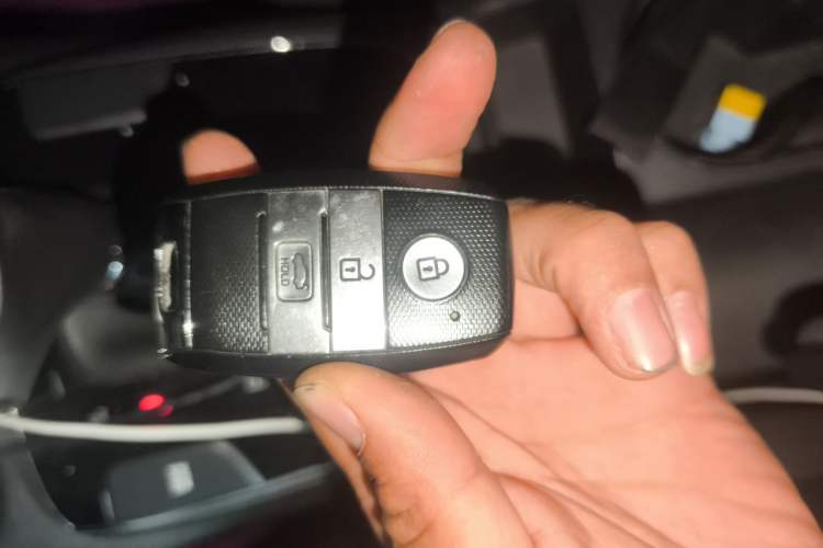 Used Kia K3 2016 1.6L Automatic GLS Vehicle Key