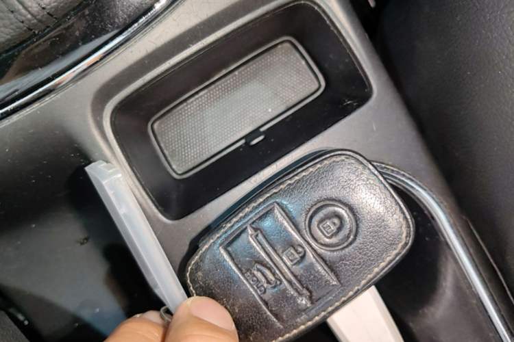 Used Kia K3 2016 1.6L Automatic GLS Vehicle Key
