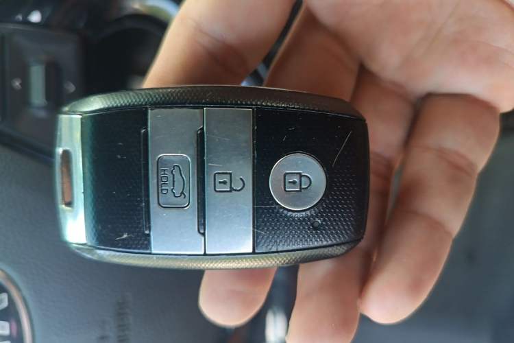 Used Kia K3 2016 1.4T Automatic GLS Vehicle Key
