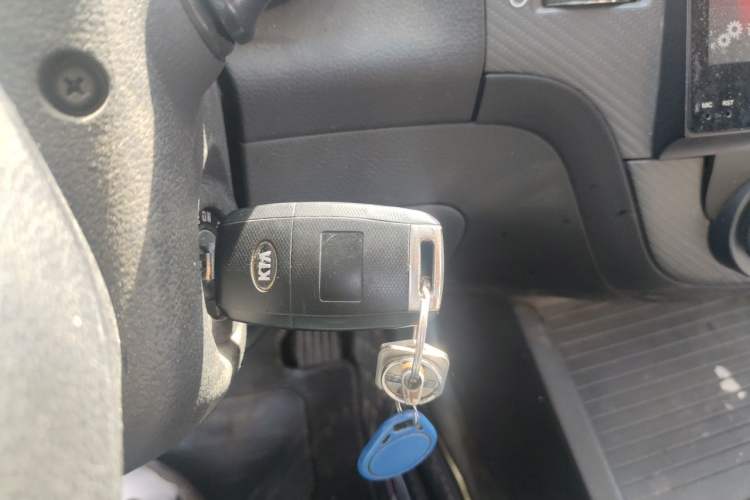 Used Kia K3 2016 1.6L Manual GLS Vehicle Key