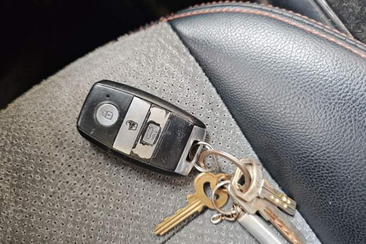 Used Kia K3 2016 1.6L Automatic GLS Vehicle Key