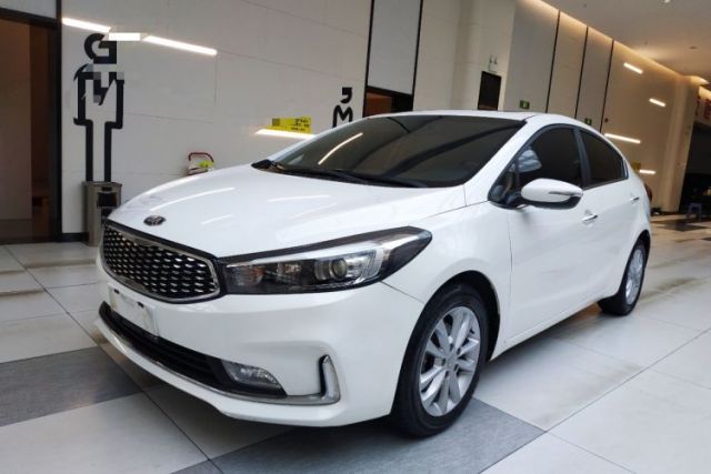 Used Kia K3 2016 1.6L Automatic GLS