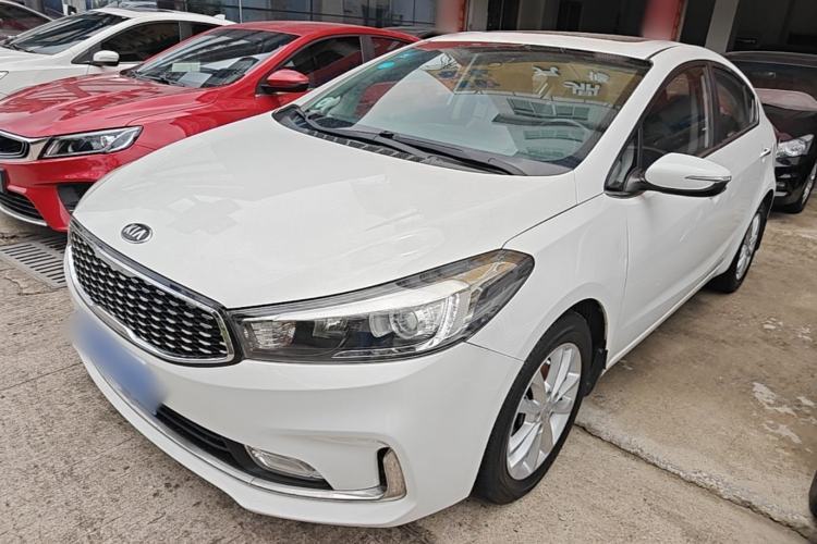 Used Kia K3 2016 1.6L Automatic DLX Guazi used car, China used car export, Used car for sale, Used Kia cars, Cheapest cars for sale