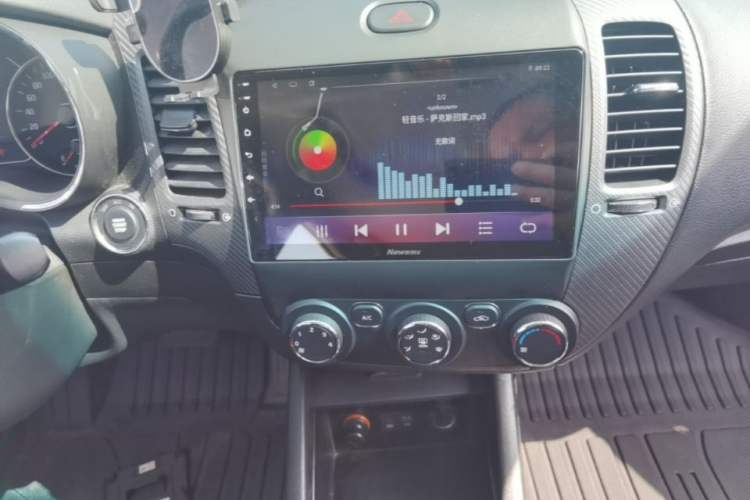 Used Kia K3 2016 1.6L Automatic GLS Audio And AC Panel