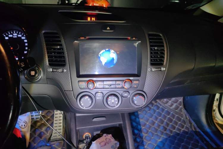 Used Kia K3 2016 1.4T Automatic GLS Audio And AC Panel