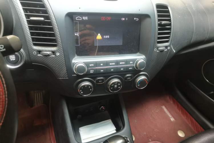 Used Kia K3 2016 1.6L Automatic GLS Audio And AC Panel
