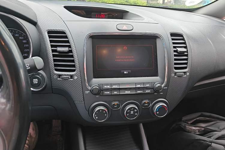 Used Kia K3 2016 1.6L Automatic DLX Audio And AC Panel