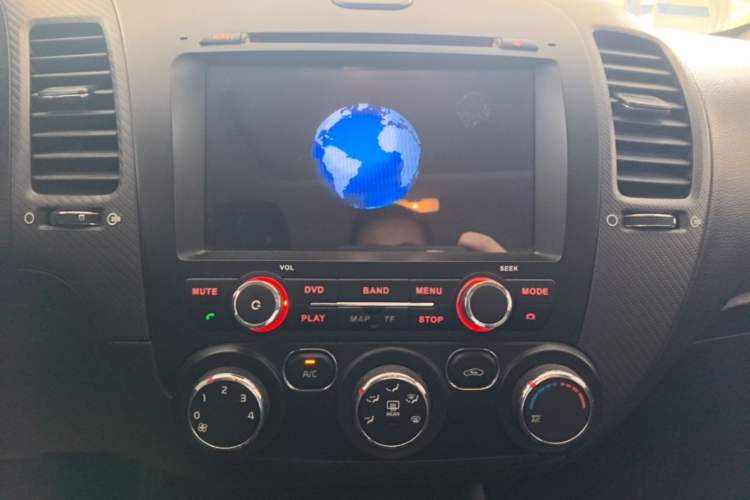 Used Kia K3 2016 1.6L Automatic GLS Audio And AC Panel