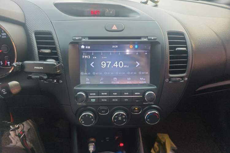 Used Kia K3 2016 1.6L Automatic GL Audio And AC Panel