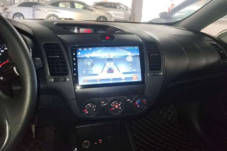 Used Kia K3 2016 1.6L Automatic GL Audio And AC Panel