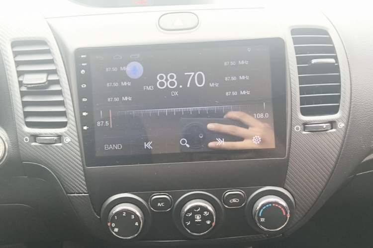 Used Kia K3 2016 1.6L Automatic GLS Audio And AC Panel